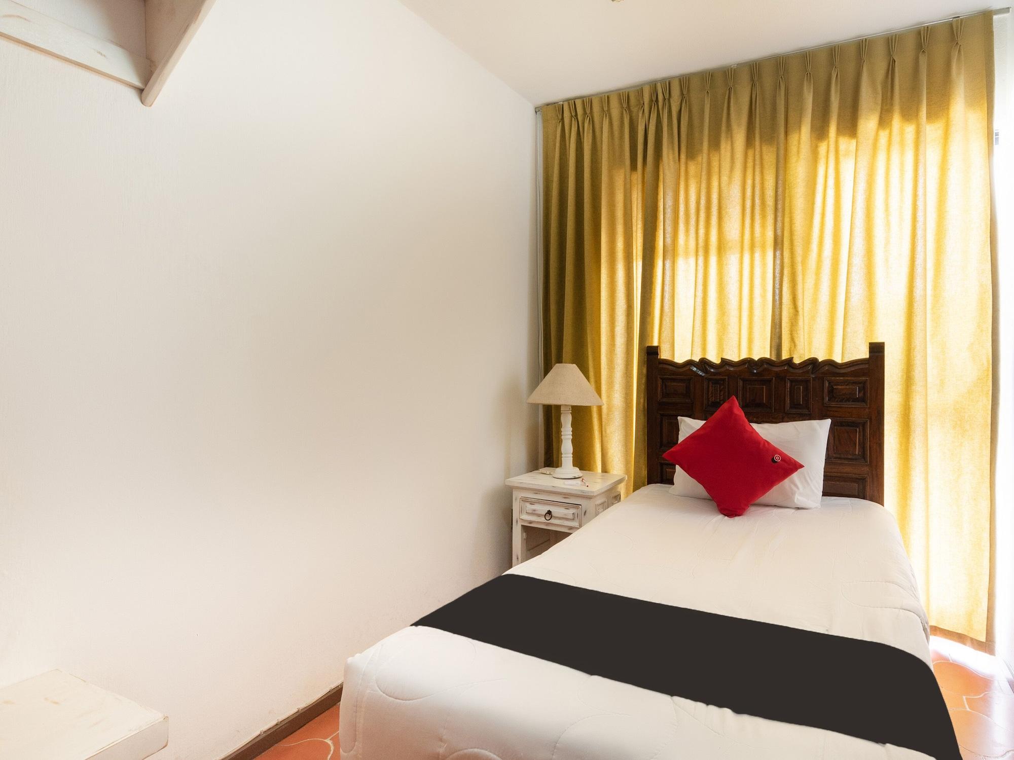 Suites Internacional Zapopan Esterno foto